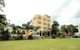 Manas Resort By Rudrakshi